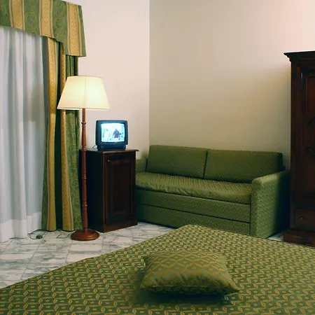 Hotel La Pigna 3*